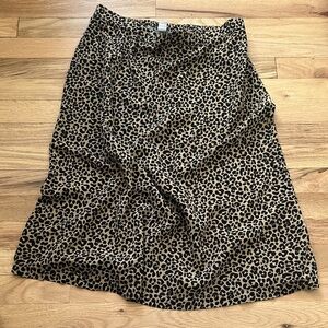 Trendy Black and Tan Animal Print Skirt